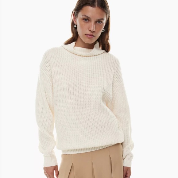 WILFRED Montpellier Turtleneck - Picture 2 of 11